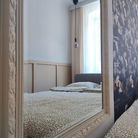 Apartament Przy Wiezy Torun Exterior foto