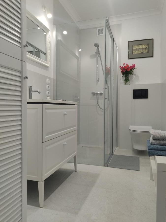 Apartament Przy Wiezy Torun Exterior foto